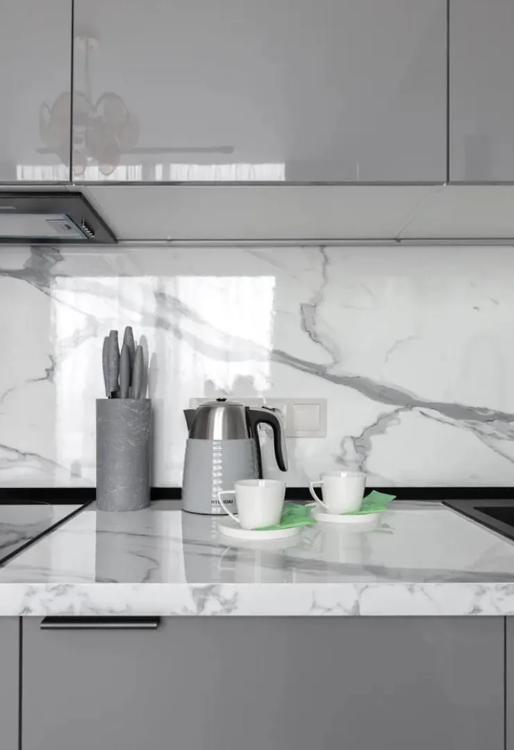 Квартира З Вікнами На Озеро Kyiv Apartment